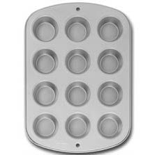 12 Cup Muffin or Cupcake Pan